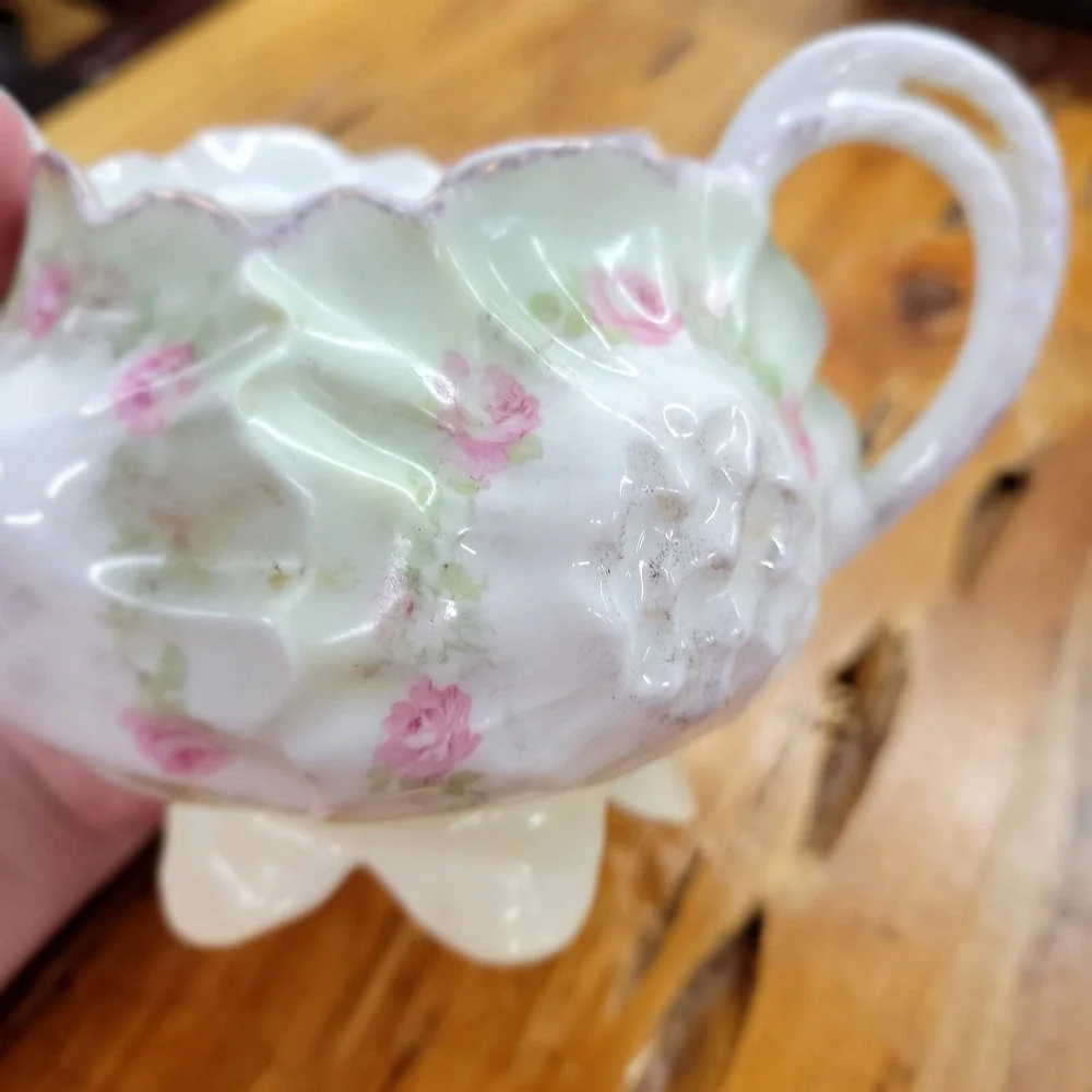 Vintage RS Prussia Red Star Green‎ Wreath Footed w/ Handles Sugar Bowl Floral